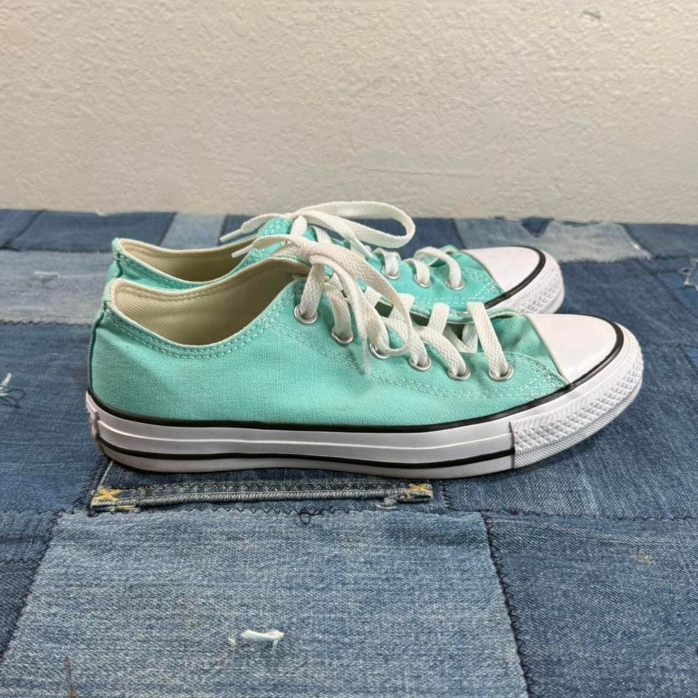 Converse‎ tow tops